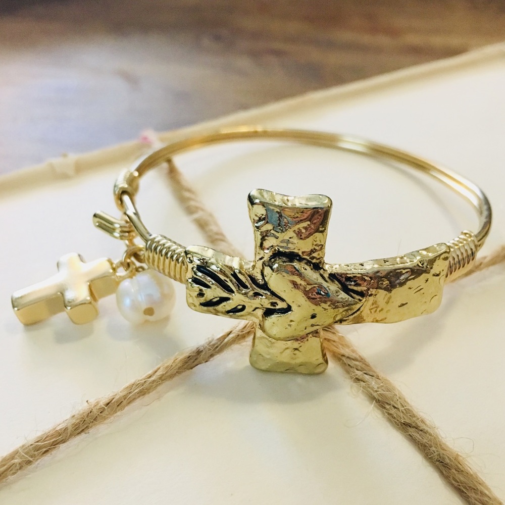 Gold Cross Bangle Bracelet Hammered Pearl & Cross